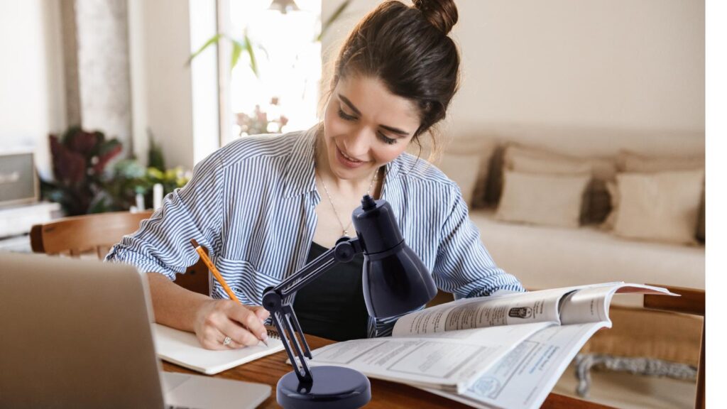 The Best Desk Lamps of 2025: Top Picks for Every Workspace – Perfect